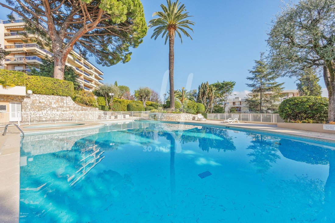 Appartement à Nice, Provence-Alpes-Côte d'Azur, France 1 - 18757958
