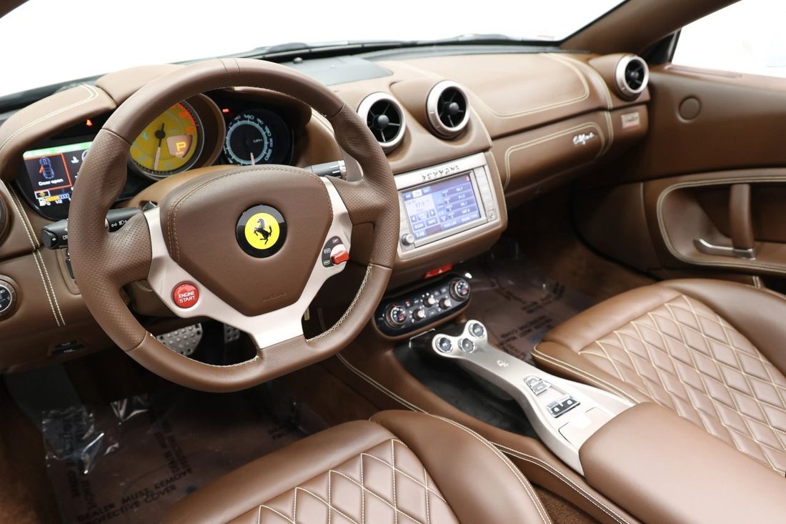 Cabriolet in Jacksonville, FL, United States 2 - 18753599