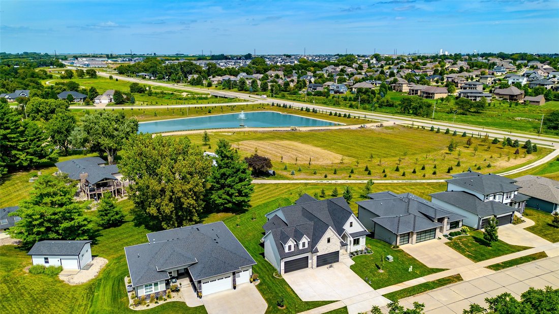 House in Urbandale, Iowa, United States 2 - 18024849