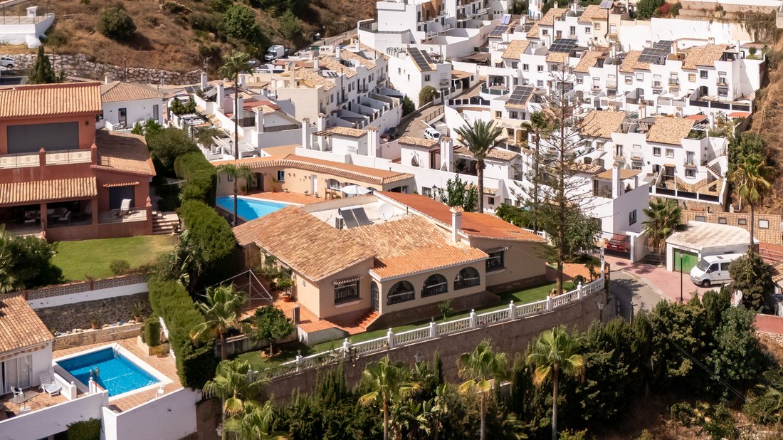 Villa a Fuengirola, Andalusia, Spagna 1 - 18749159