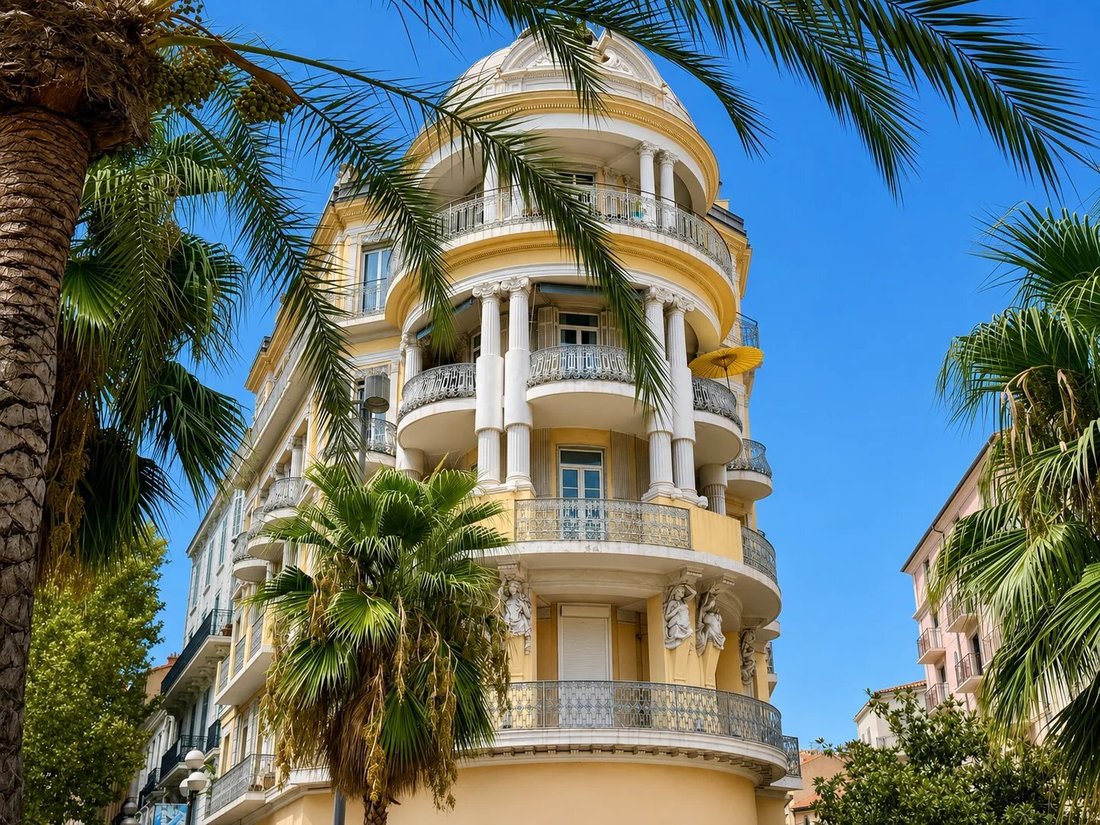 Wohnung in Saint Nicolas, Cannes, Frankreich 1 - 18750071