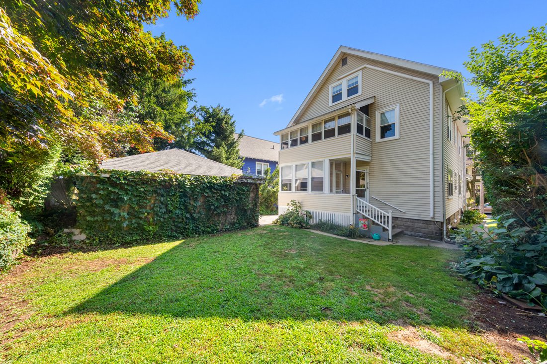 Appartamento a Arlington, Massachusetts, Stati Uniti 2 - 18754595