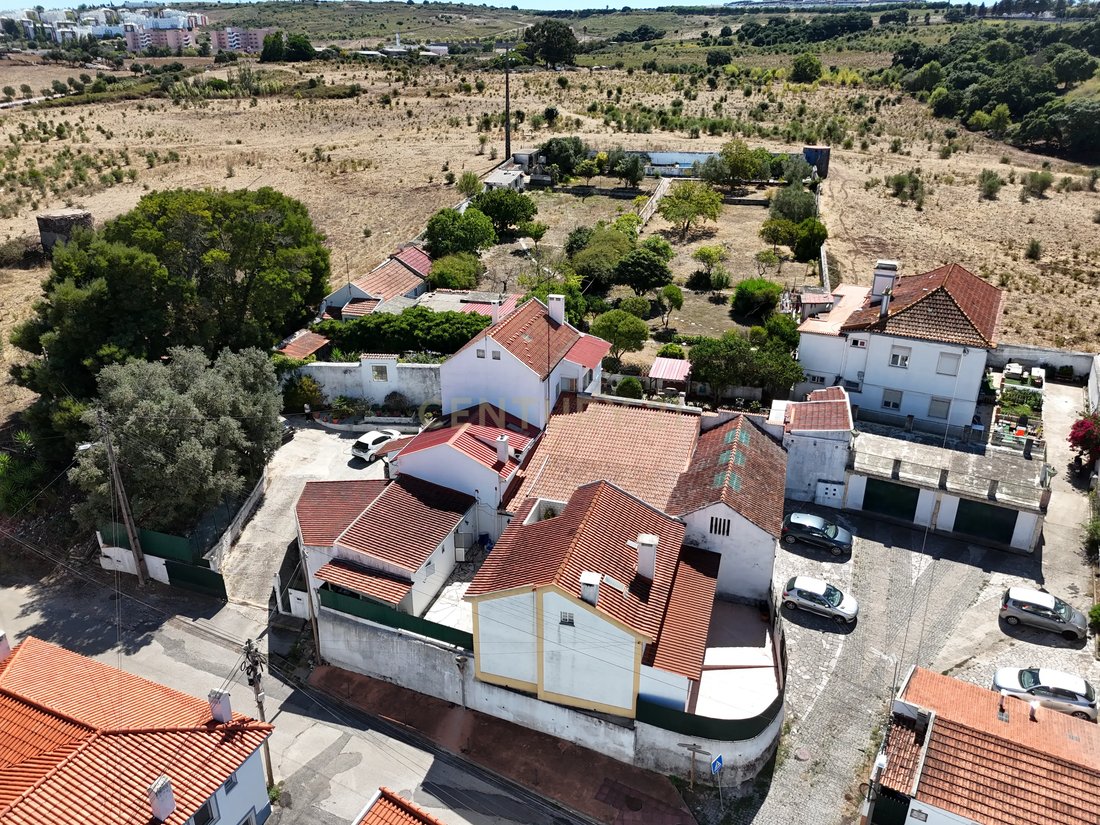 Azienda agricola a Belas, Lisbona, Portogallo 1 - 18739472