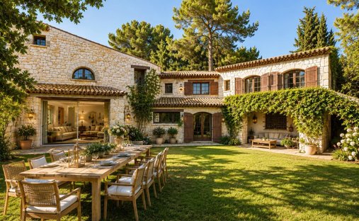 Villa à Colomars, Provence-Alpes-Côte d'Azur, France 1