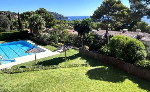 Villa a Calella de Palafrugell, Palafrugell, Catalogna 1