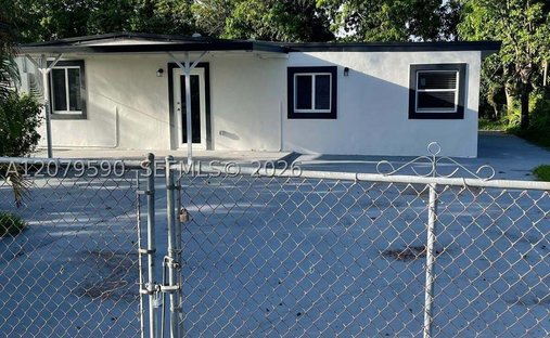 Casa en Hialeah, Florida, Estados Unidos 1