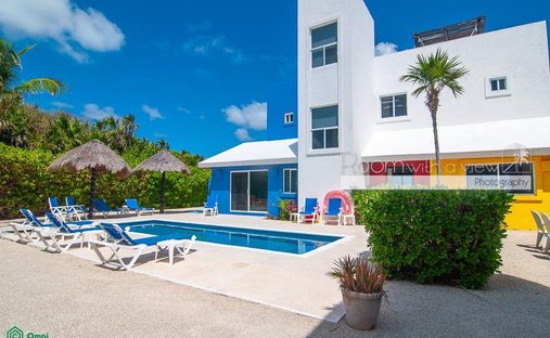 House in Akumal, Quintana Roo, Mexico 1