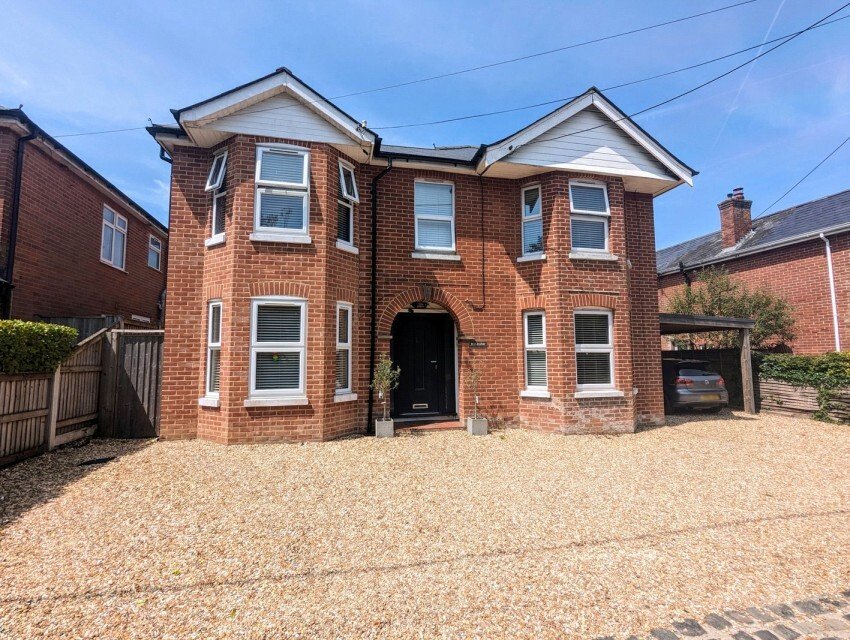 Casa en Sway, Inglaterra 1 - 18754751