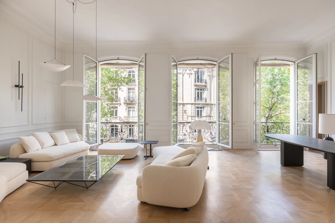 Wohnung in Saint Thomas d'Aquin, Paris 7e Arrondissement, Paris 1 - 18760047
