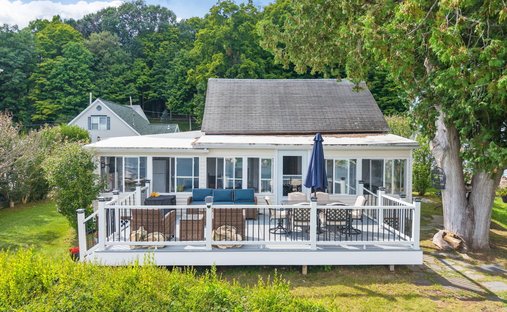 House in Saratoga Springs, New York, United States 1
