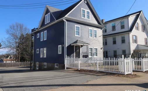 House in New London, Connecticut, United States 1
