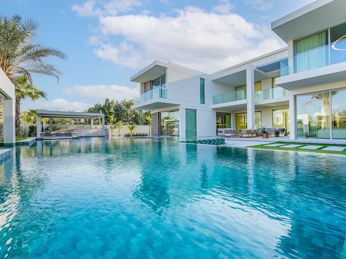 Villa in Hadaeq Sheikh Mohammed Bin Rashid, Dubai, United Arab Emirates 1 - 17241003