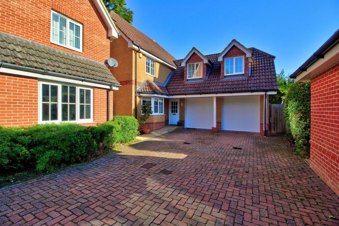 Casa a Wokingham, Inghilterra 2 - 18761064