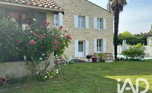 Maison à Le Bourg-Le Vieux Bourg, Lormont, France 1