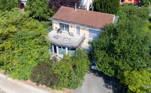 Casa a Erlach, Berna, Svizzera 1