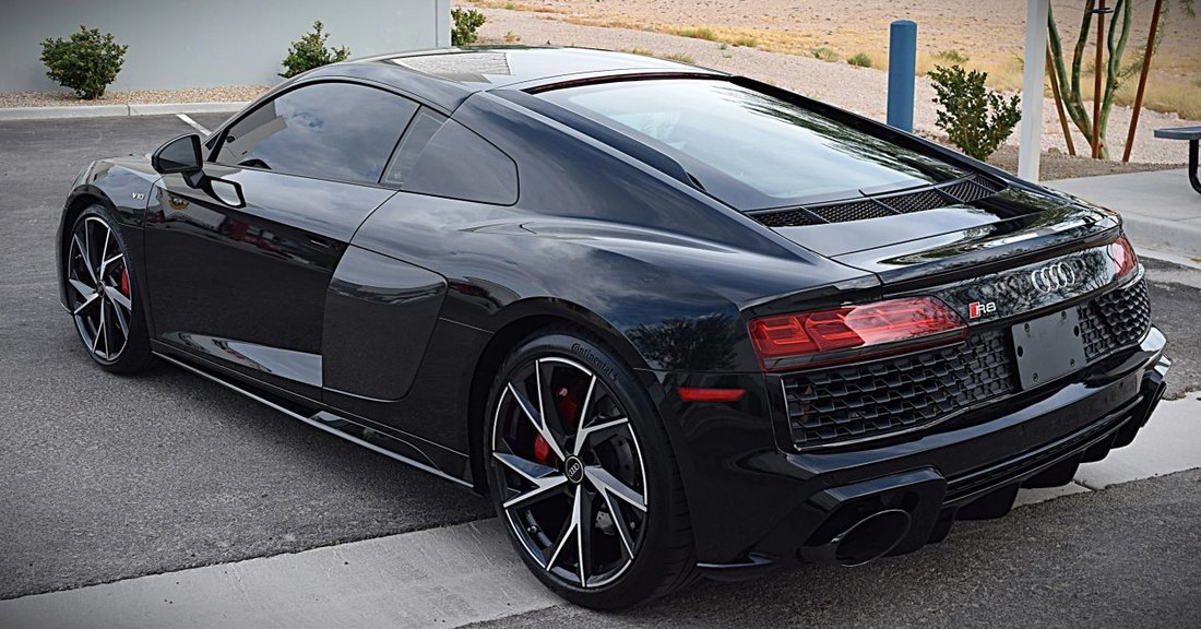 Coupe in Las Vegas, NV, United States 5 - 18755336
