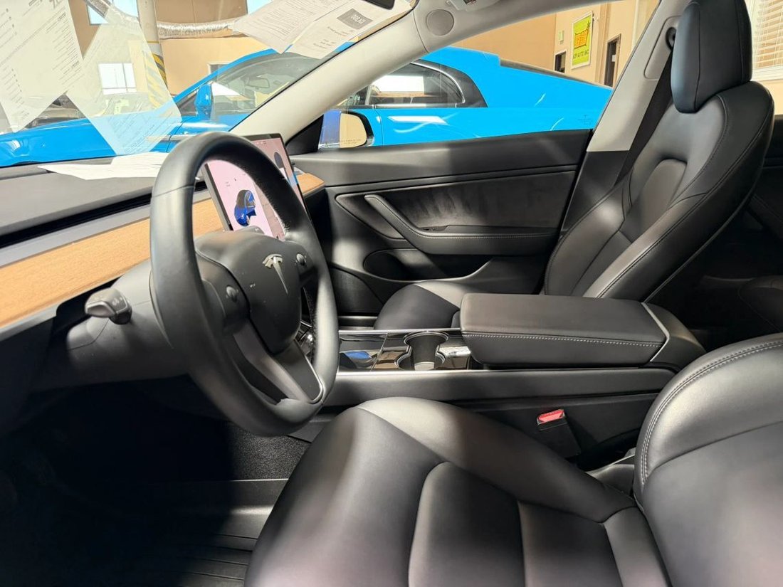 Sedan in El Monte, CA, United States 3 - 18753445