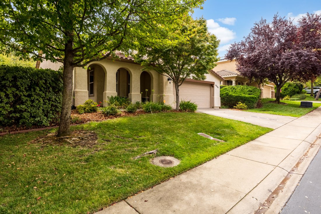 Casa en El Dorado Hills, California, Estados Unidos 2 - 18438417