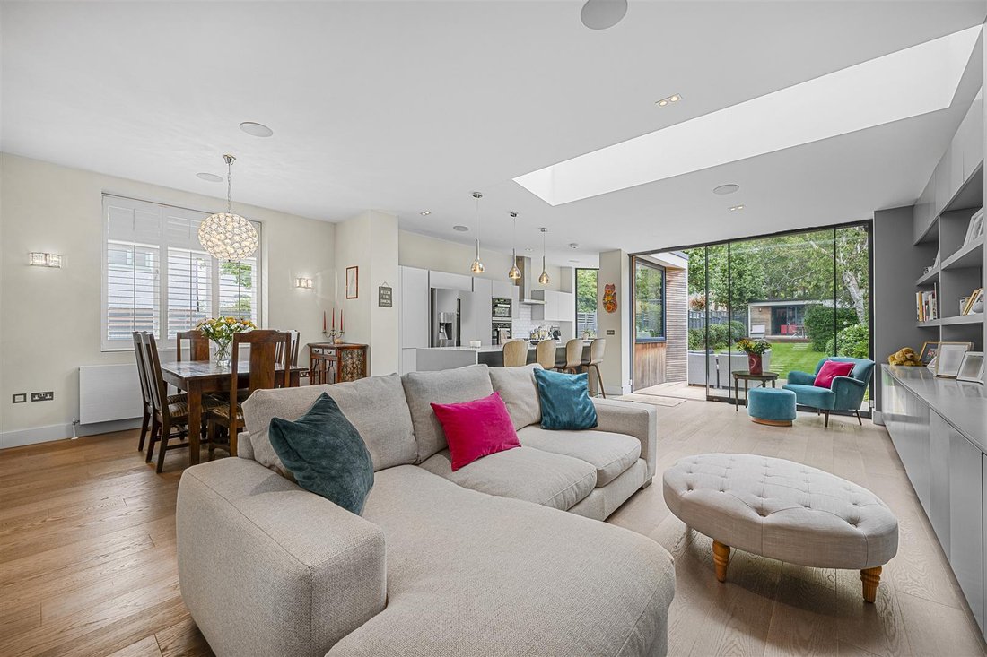 House in Childs Hill, Barnet, England 1 - 18761093