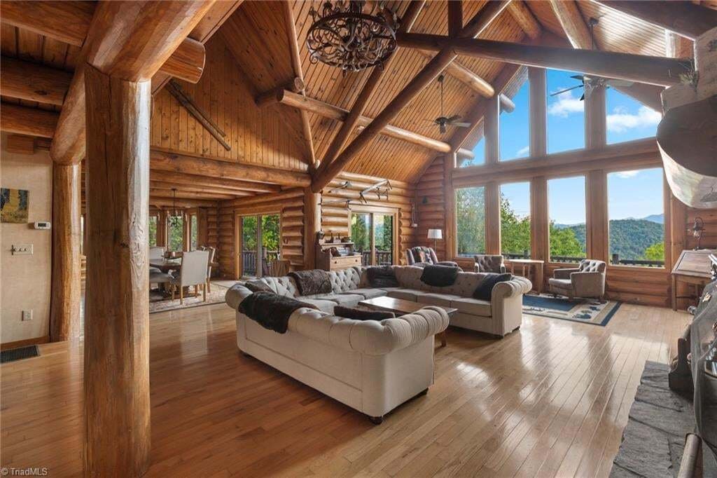 Maison à Franklin, Caroline du Nord, États-Unis 1 - 18750867