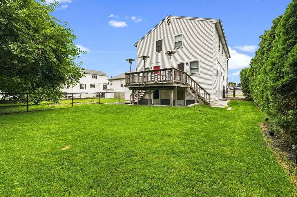 Andere in East Providence, Rhode Island, Vereinigte Staaten 2 - 18760880