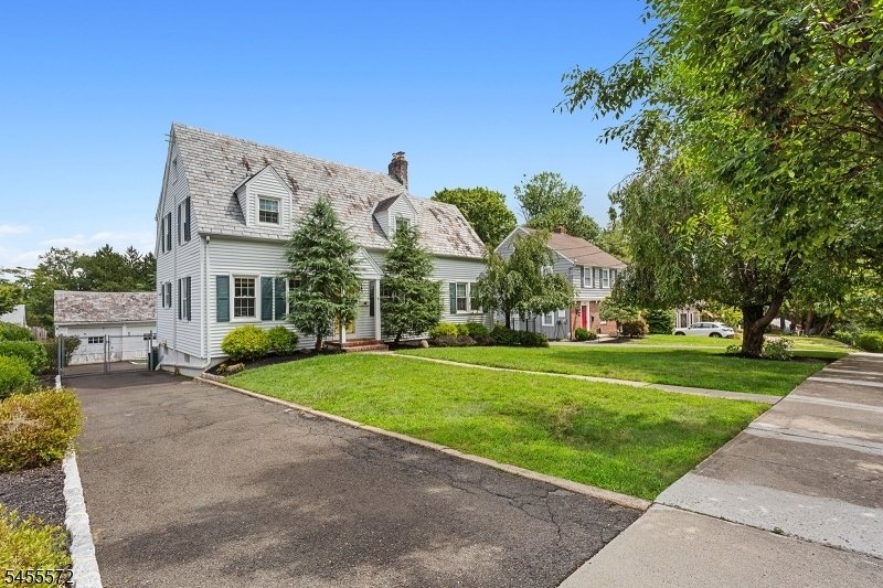 House in Morristown, New Jersey, United States 2 - 18755876