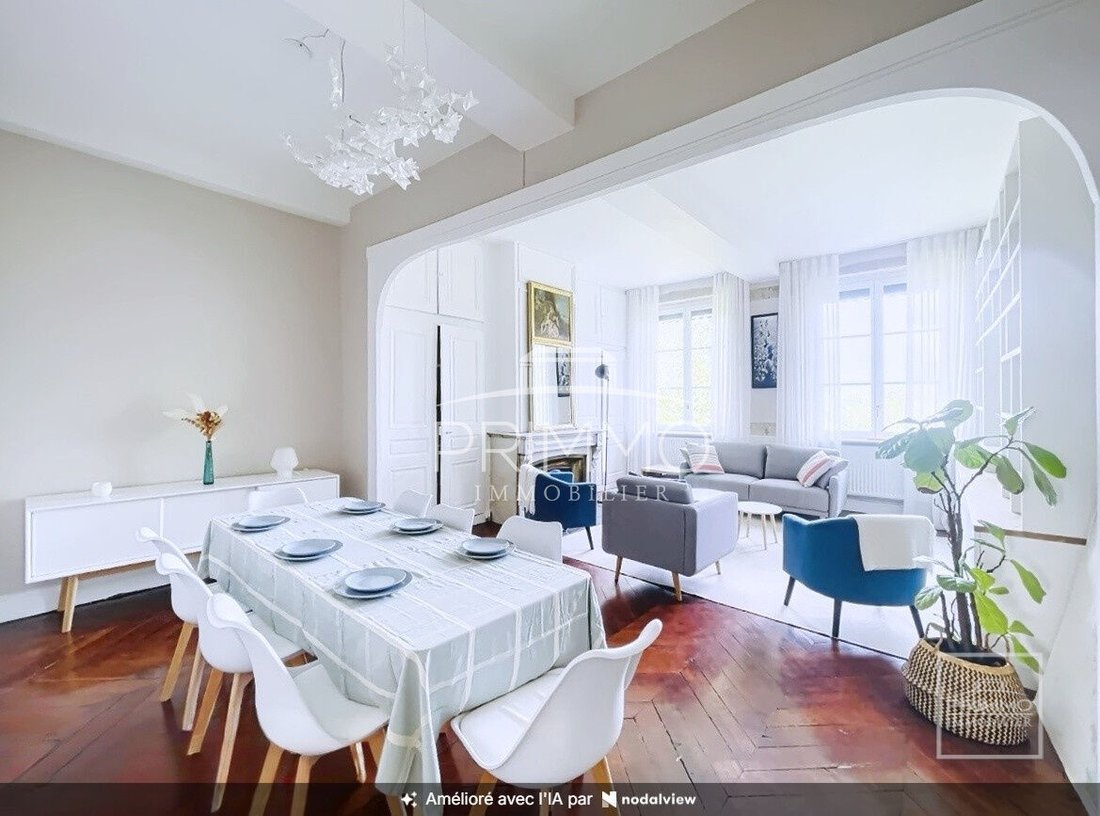 Appartement à Croix Rousse-Gros Caillou, Lyon 4e Arrondissement, Lyon 1 - 18757324