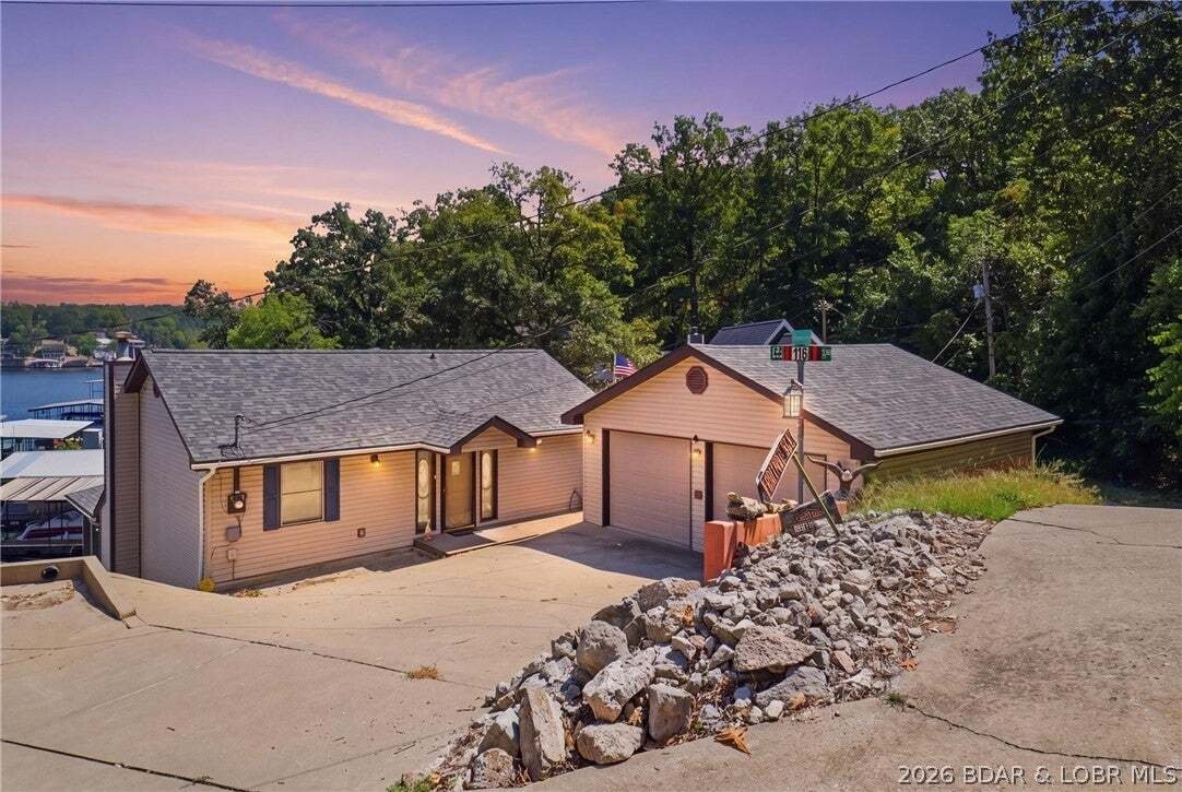 House in Eldon, Missouri, United States 1 - 18748405