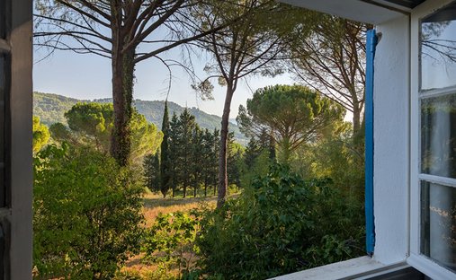 Villa in Salernes, Provence-Alpes-Côte d'Azur, France 1