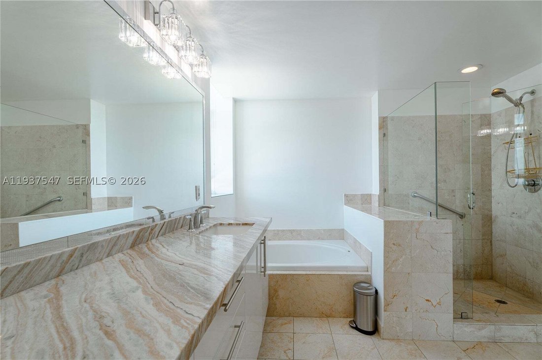 Condo in Aventura, Florida, United States 5 - 17045347