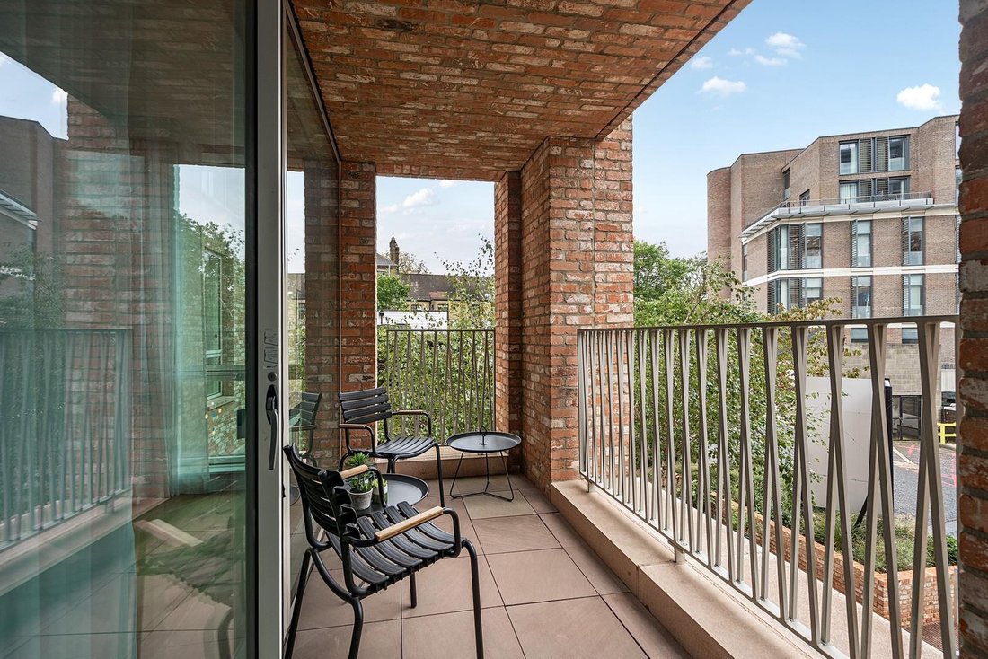 Apartment in Belsize Park, Camden, England 3 - 18761203