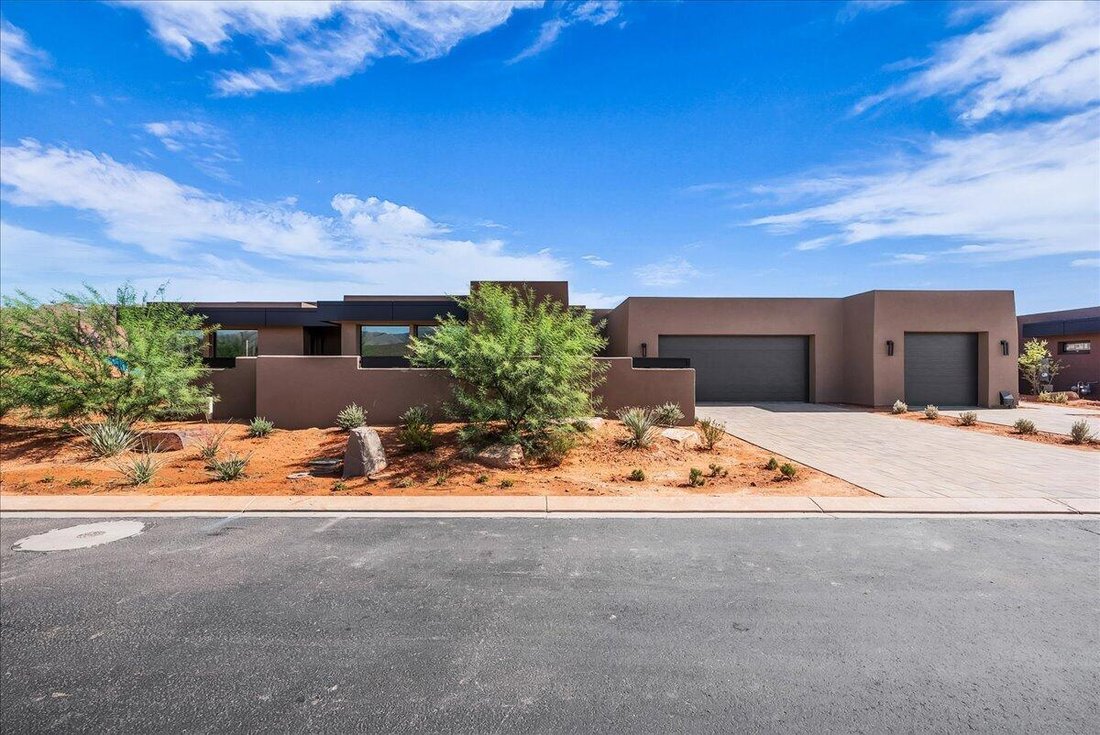 House in Ivins, Utah, United States 2 - 18760806