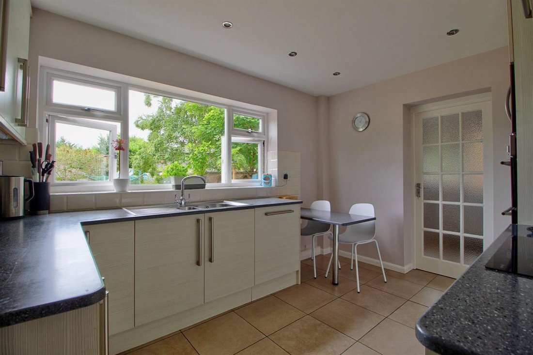 House in Cantley, Wokingham, England 4 - 18760962