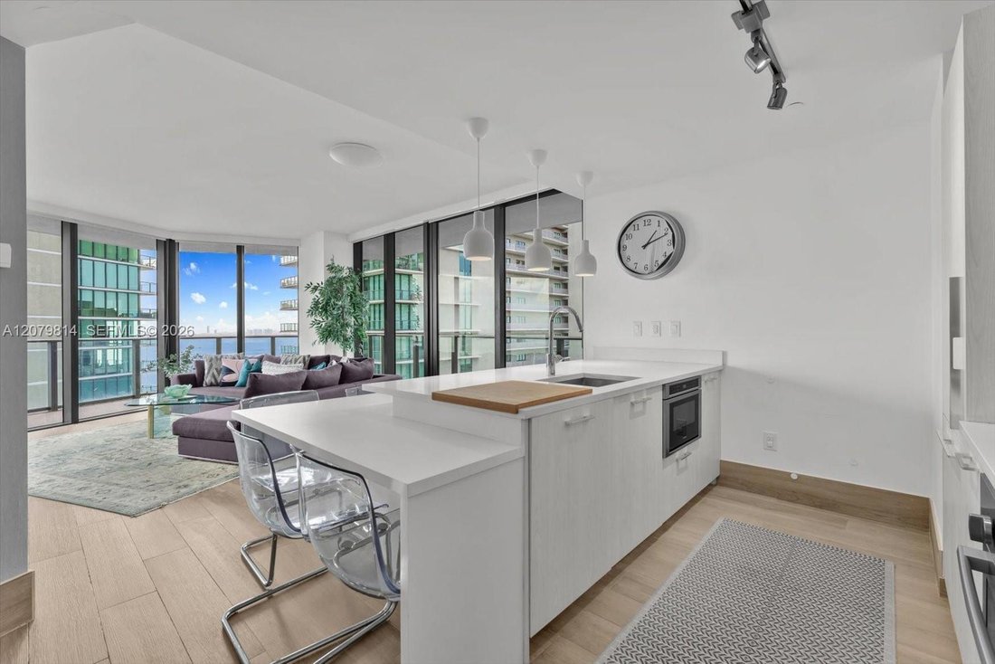 Appartement à Miami, Floride, États-Unis 4 - 18757354