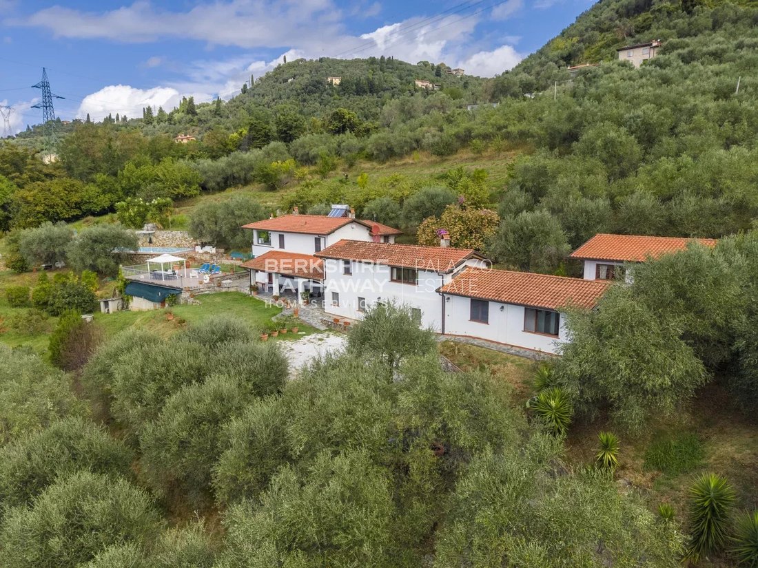 Villa en Camaiore, Toscana, Italia 4 - 18750158