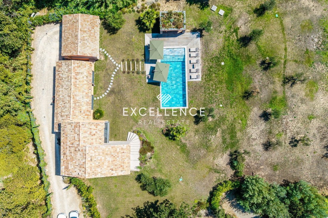 Villa à Ramatuelle, Provence-Alpes-Côte d'Azur, France 2 - 18758015