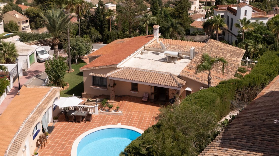 Villa en Fuengirola, Andalucía, España 3 - 18749159