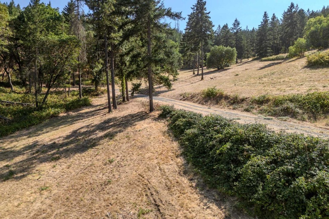 Land in Medford, Oregon, United States 4 - 18753997