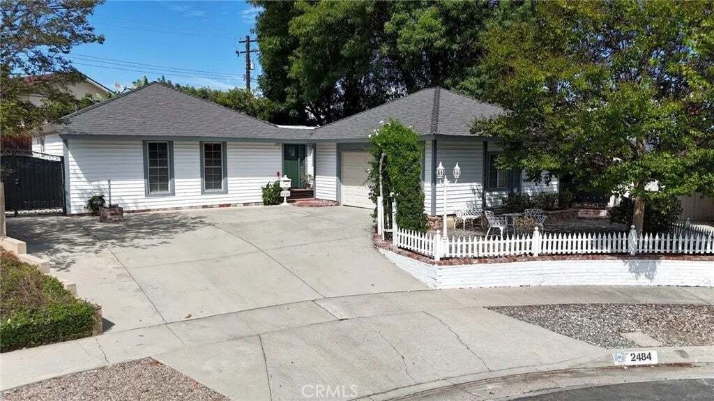 Casa a Fullerton, California, Stati Uniti 1 - 18759380
