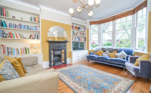 Haus in Colney Hatch, London Borough of Barnet, England 1