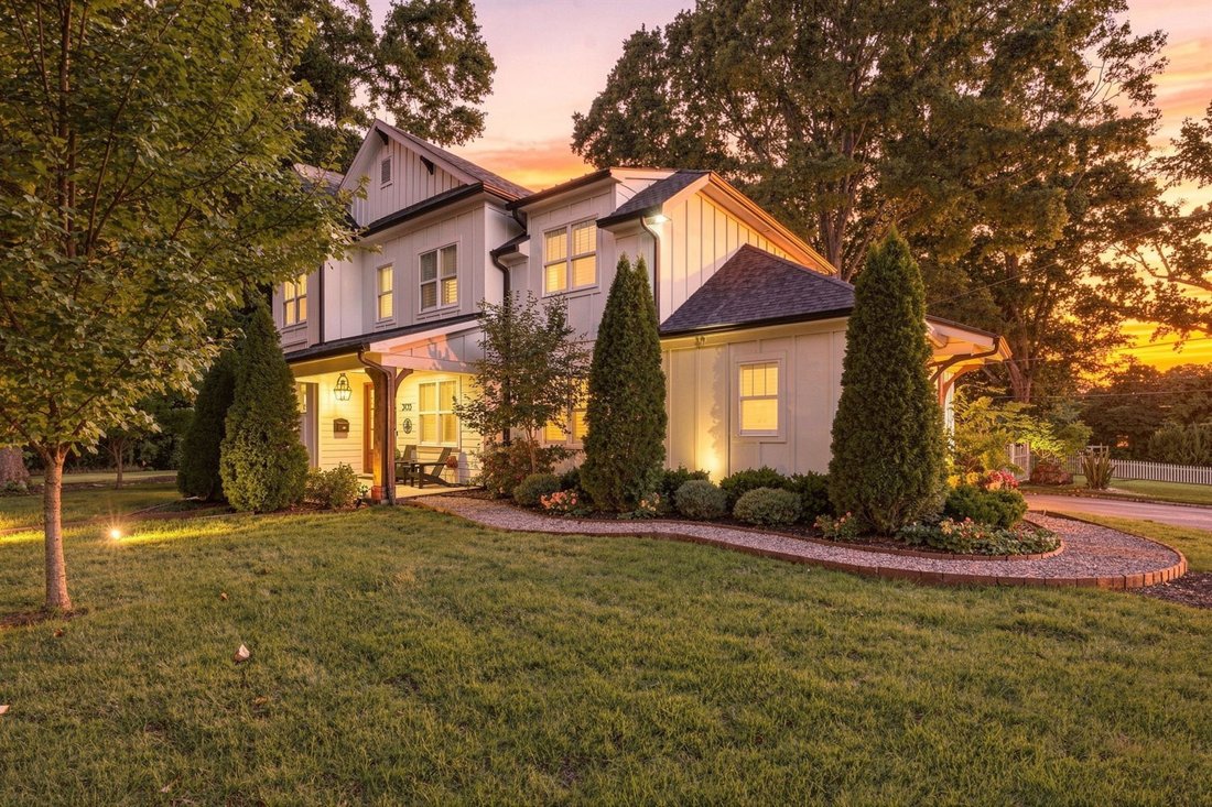 Haus in Charlotte, North Carolina, Vereinigte Staaten 2 - 18760673