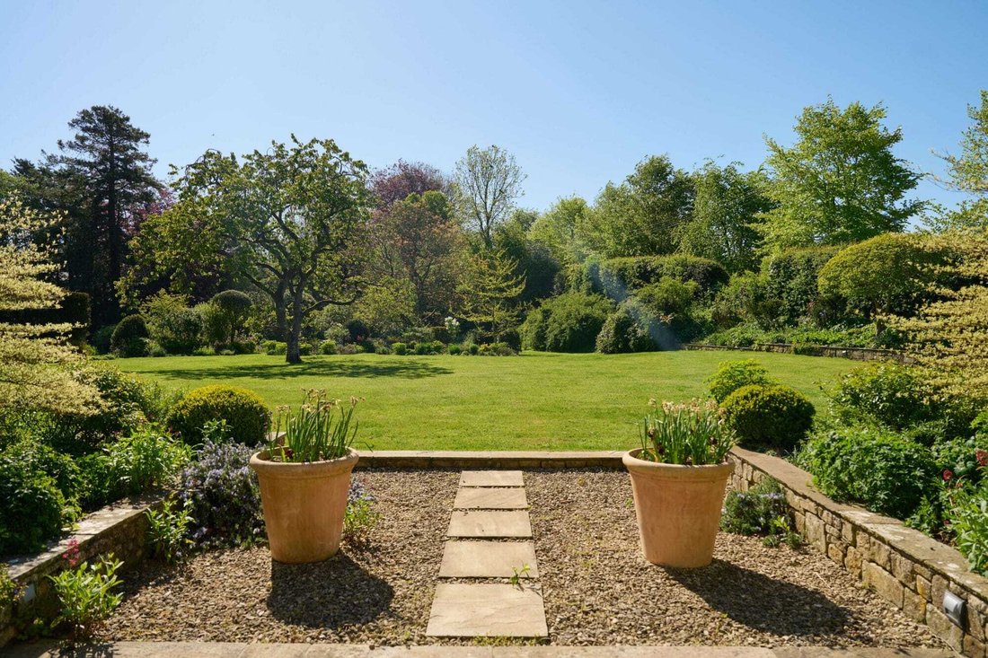 Haus in Tisbury, England 3 - 18761182