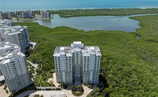 Condo in Bonita Springs, Florida, United States 1
