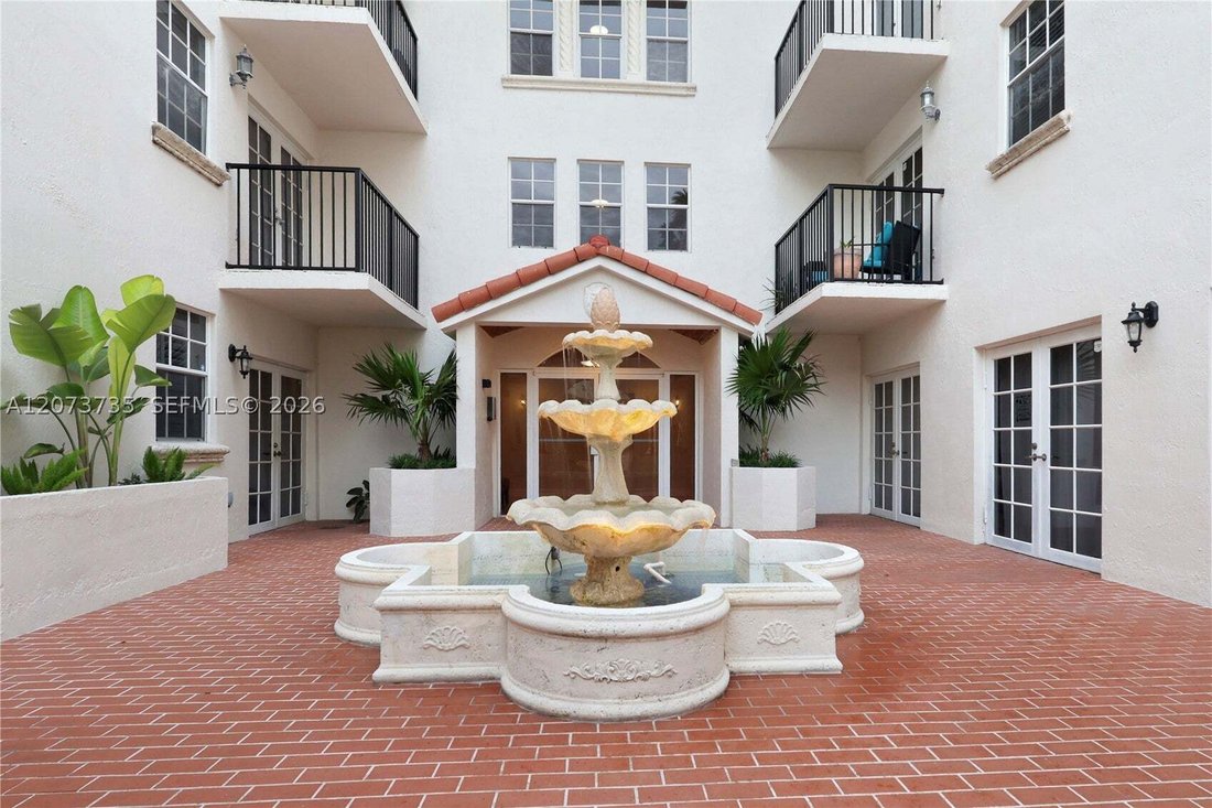 Condo in Coral Gables, Florida, United States 4 - 18682398