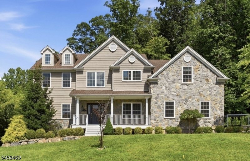 House in Mount Olive Township, New Jersey, United States 1 - 18757927