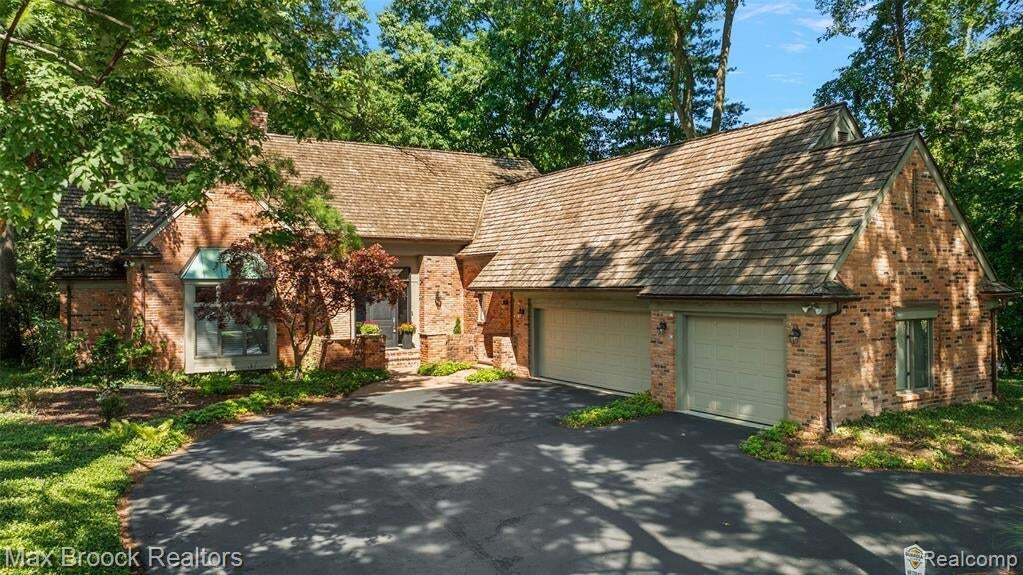 Condo in Bloomfield Hills, Michigan, United States 1 - 18751250