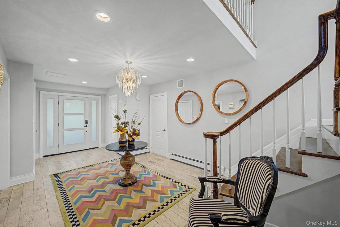 Haus in East Northport, New York, Vereinigte Staaten 5 - 18753750