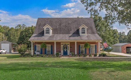 House in Benton, Louisiana, United States 1