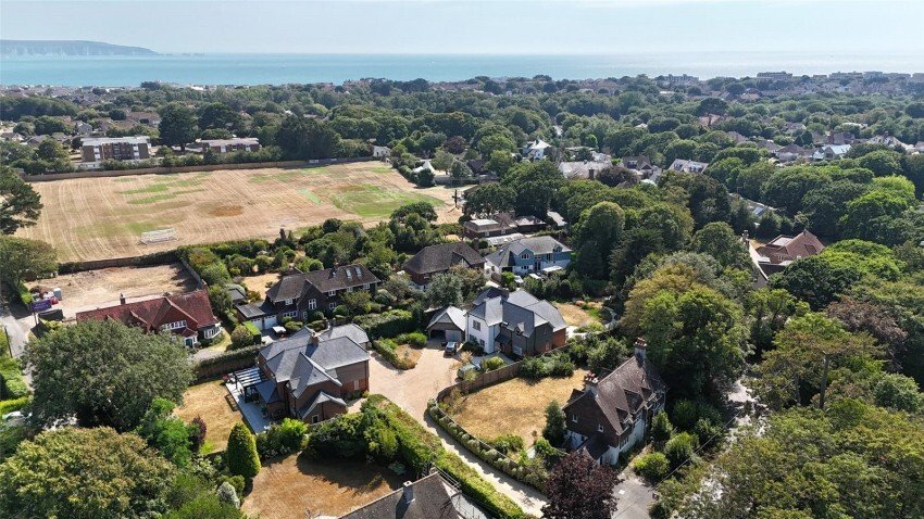 Casa en Milford-on-Sea, Inglaterra 3 - 18754697
