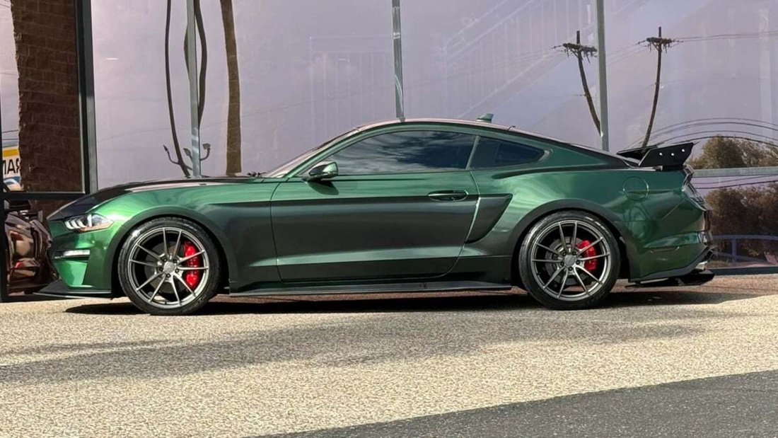Coupe in Tucson, AZ, United States 5 - 18754852